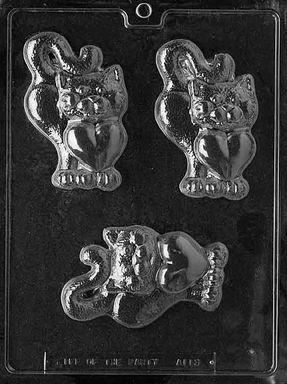 Cat with Heart Chocolate Mould by Home Chocolate Factory - professional pastry and chocolate equipment