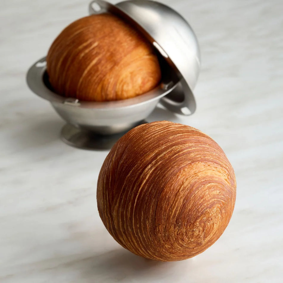Pavoni CV6 Croissant Sfera by Cesare Murzilli