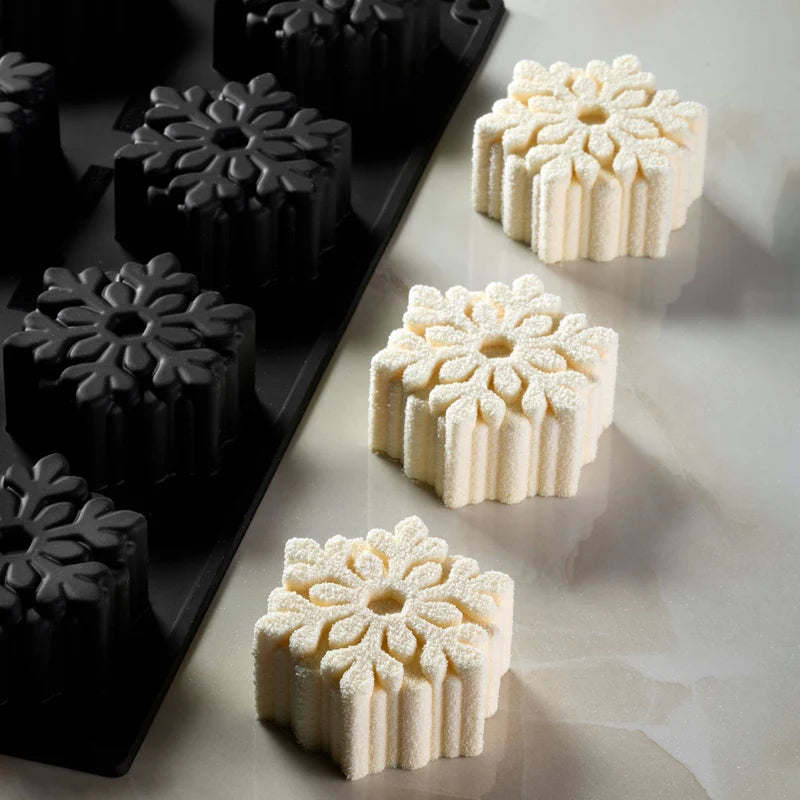 Pavoni Pavoflex ProfessionalSnowflake Silicon Mould by  Antonio Bachour
