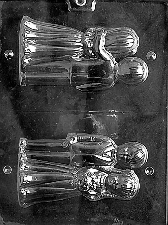 125mm 3D Bride and Groom Chocolate Mould by Home Chocolate Factory - professional pastry and chocolate equipment